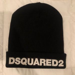 dsquared2 beanie